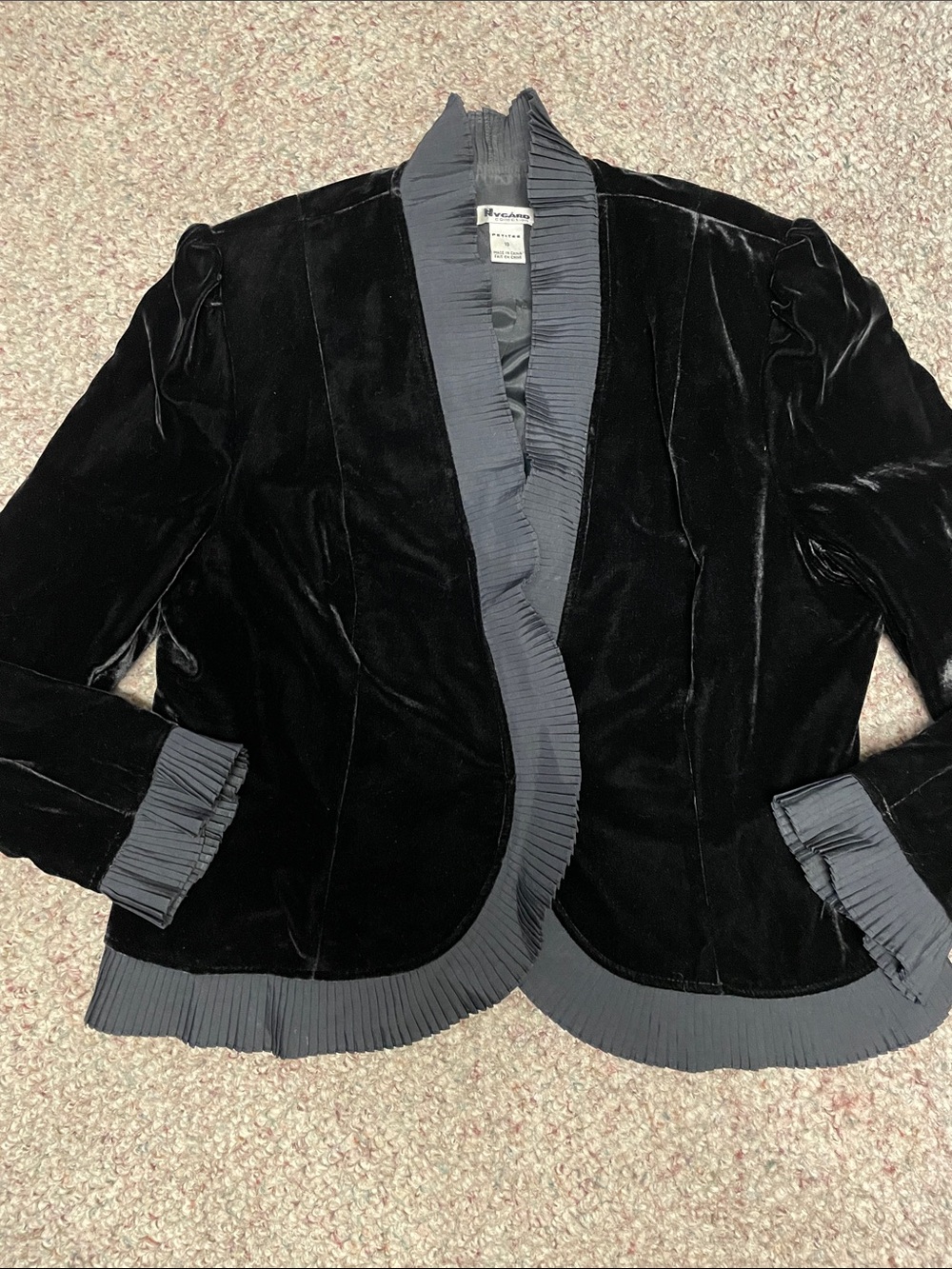 Vintage Y2K Black Velvet Jacket with taffeta Pleated Trim